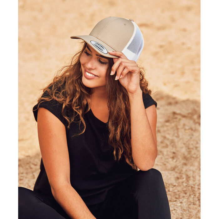 Retro trucker 2-tone (6606T) Thumbnail