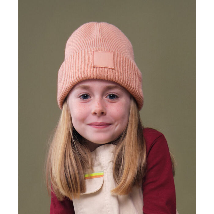 Kids deep cuffed tonal patch beanie Thumbnail
