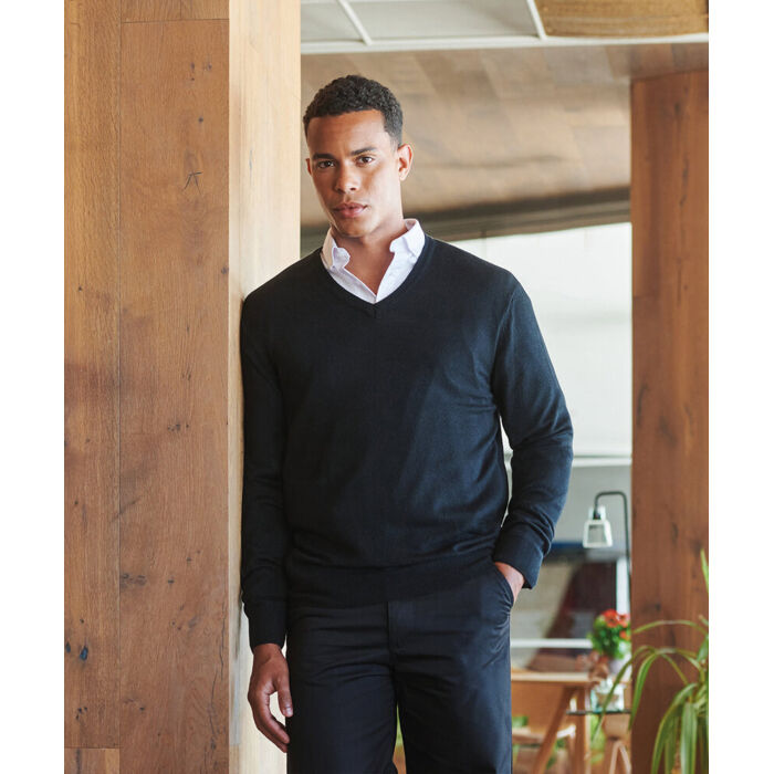 Cashmere touch acrylic v-neck jumper Thumbnail