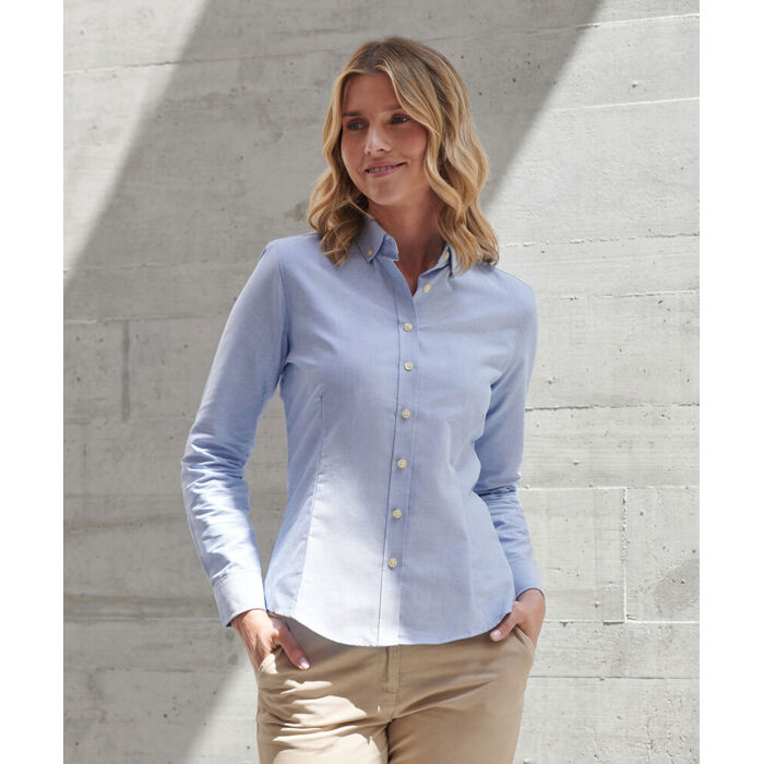 Women's modern long sleeve Oxford shirt Thumbnail
