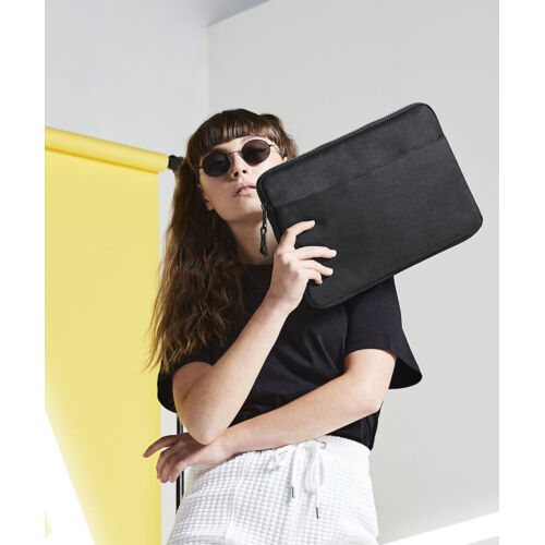 "Essential 13" laptop case" Thumbnail