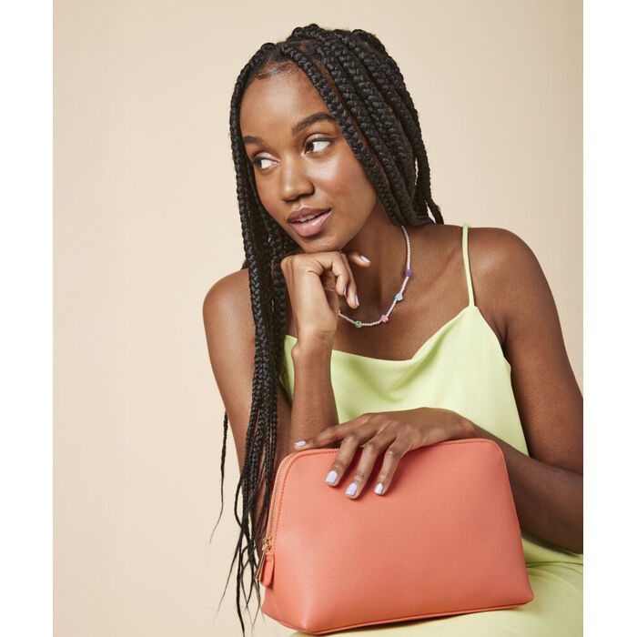 Boutique accessory case Thumbnail