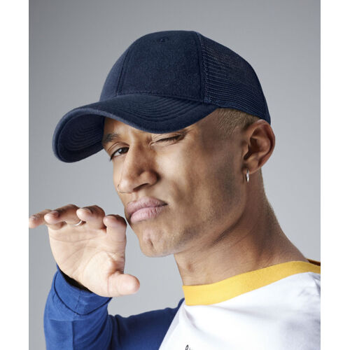 Jersey athleisure trucker Thumbnail